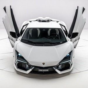 عکس ماشین اسپرت لامبورگینی خفن با کیفیت بالا